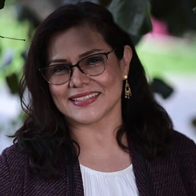 <b>EVELYN LANGLOIS</b>
AUSTRALIAN PSYCHOLOGIST
